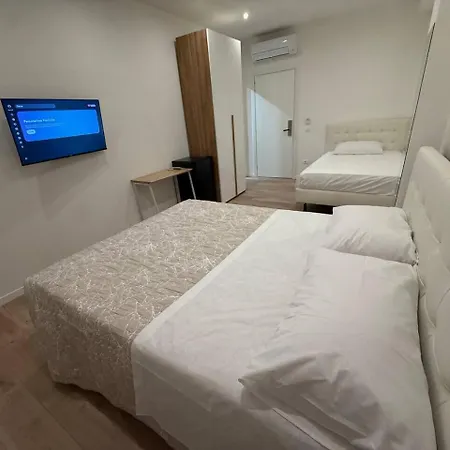 Bed & Breakfast Belvedere 3*